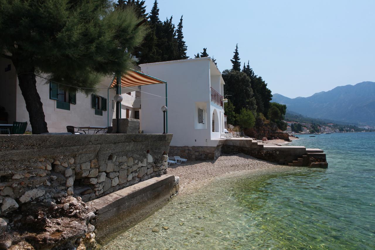 Apartments Dominko Brist Exterior foto